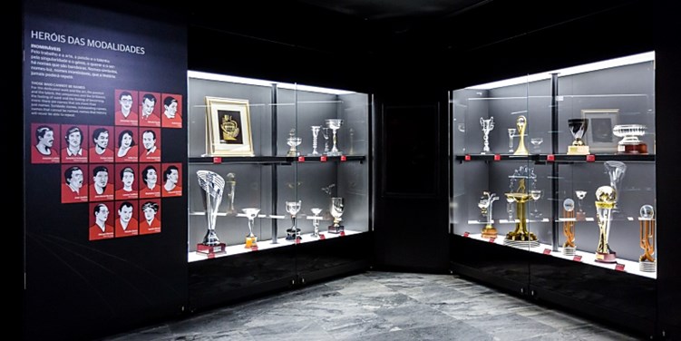 Área 2. JOIAS DO ECLETISMO – Troféus internacionais e heróis das modalidades