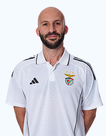 Entrenador-Analista: Roberto Merella