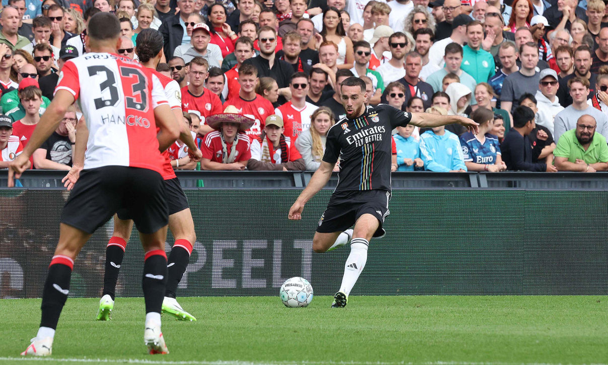 Roger Smith na Conferência de Imprensa para o jogo frente ao Feyenoord