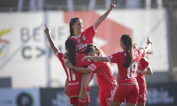Kökcü marcou o segundo golo do Benfica