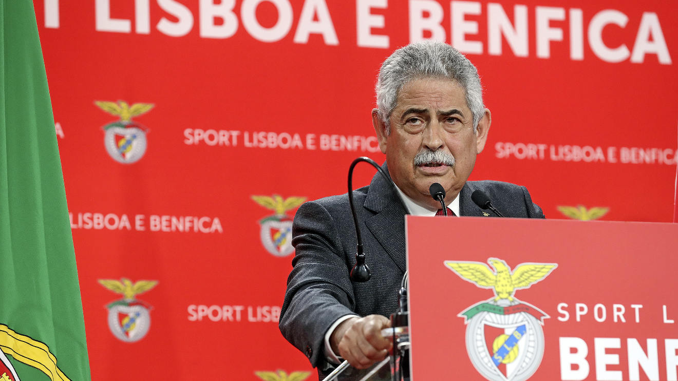 Luís Filipe Vieira Benfica Cerimónia entrega de emblemas