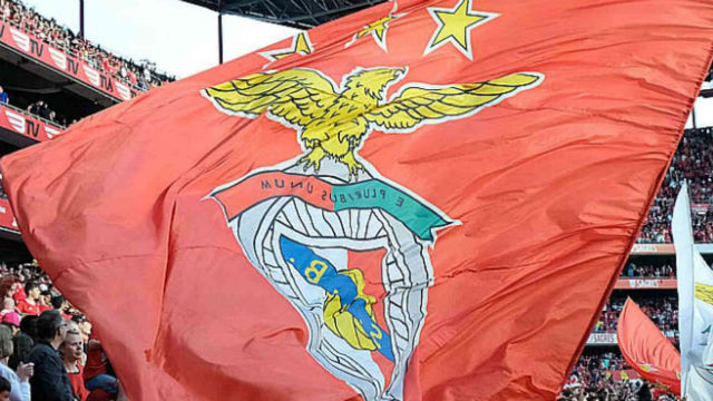 Bandeira Benfica