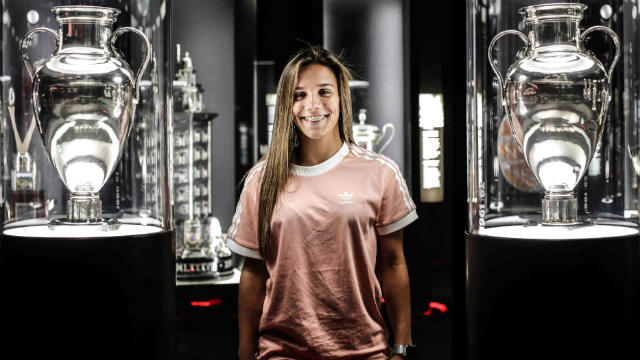 Lúcia Alves