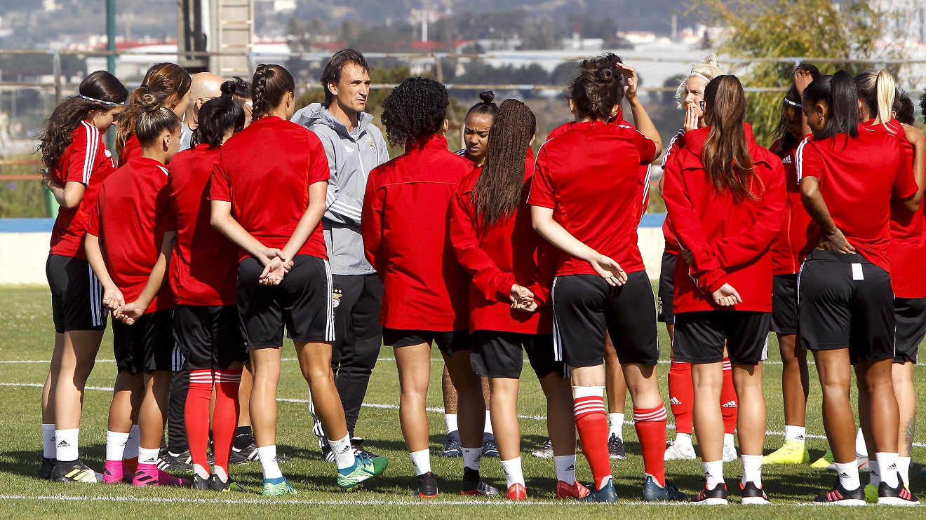 Futebol feminino