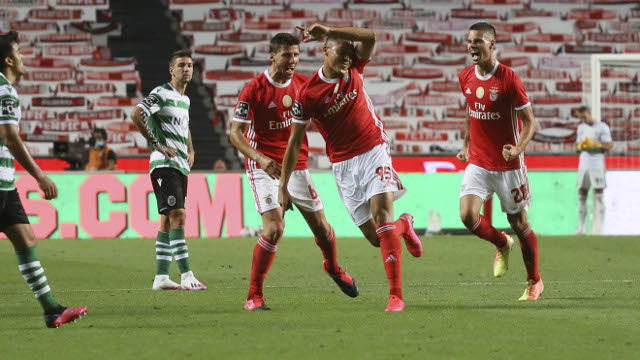 Vinícius lidera a lista dos melhores marcadores da Liga NOS com 19 golos