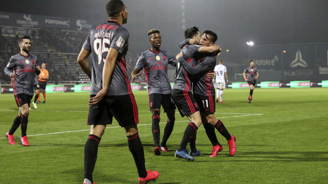 Rafa, Vinícius, Florentino, Pizzi e Cervi festejam golo do Benfica