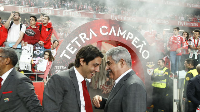 Benfica Rui Costa com o Presidente Luís Filipe Vieira