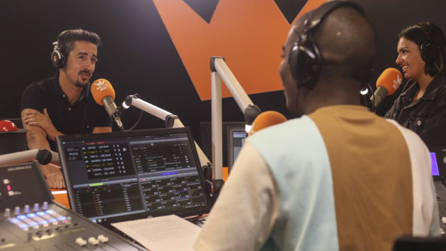 André Almeida Entrevista Mega Hits