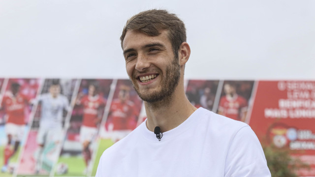 Ferro Benfica Renovação contrato