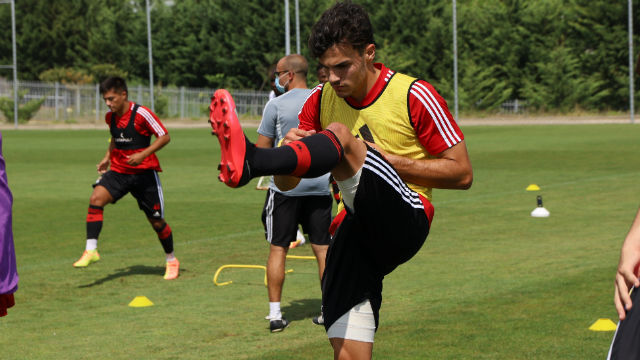 Treino Coletivo UEFA Youth League