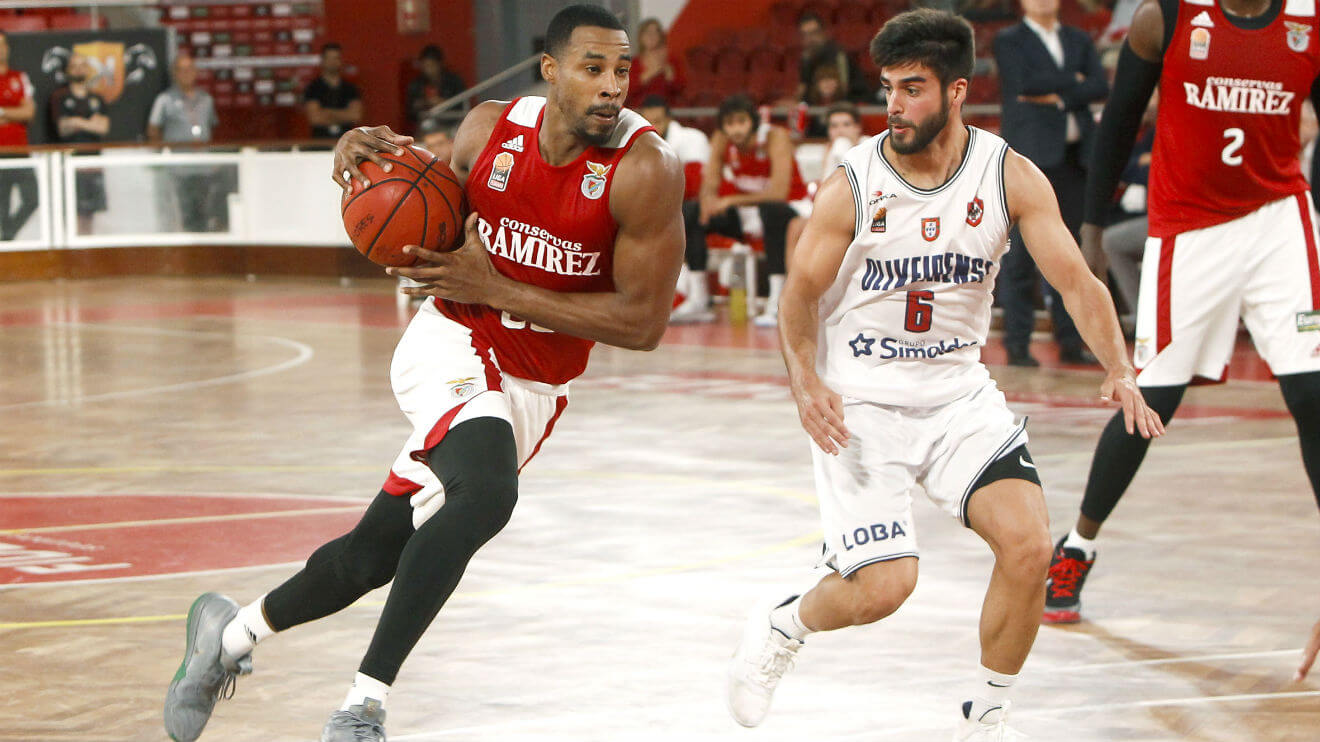 Benfica-UD Oliveirense