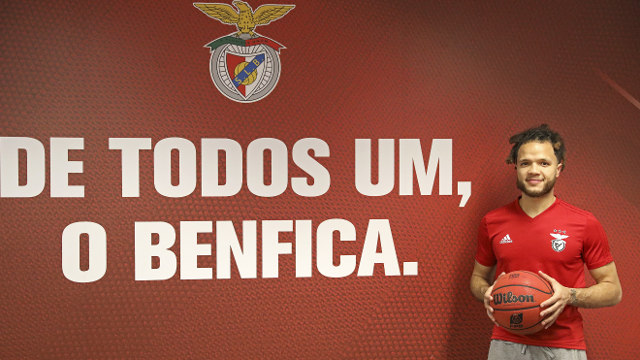 Apresentação Anthony Ireland
