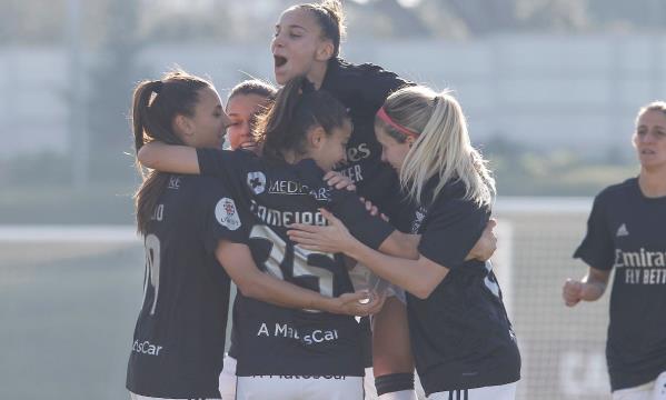 Festejos de Catarina Amado, Ana Vit&#243;ria, Beatriz Cameir&#227;o, L&#250;cia Alves e Clo&#233; Lacasse