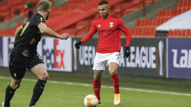 Standard Liège-Benfica