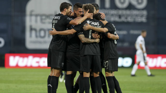 Festejos do Benfica em Famalic&#227;o