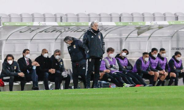Jorge Jesus no Estádio Comendador Joaquim de Almeida Freitas, em Moreira de Cónegos