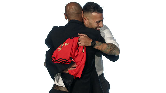 Apresentação oficial Otamendi