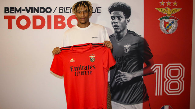Todibo Apresentação Oficial Benfica