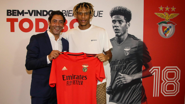 Rui Costa e Todibo