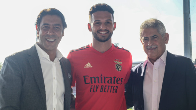Gonçalo Ramos Renovação de Contrato até 2025 Benfica