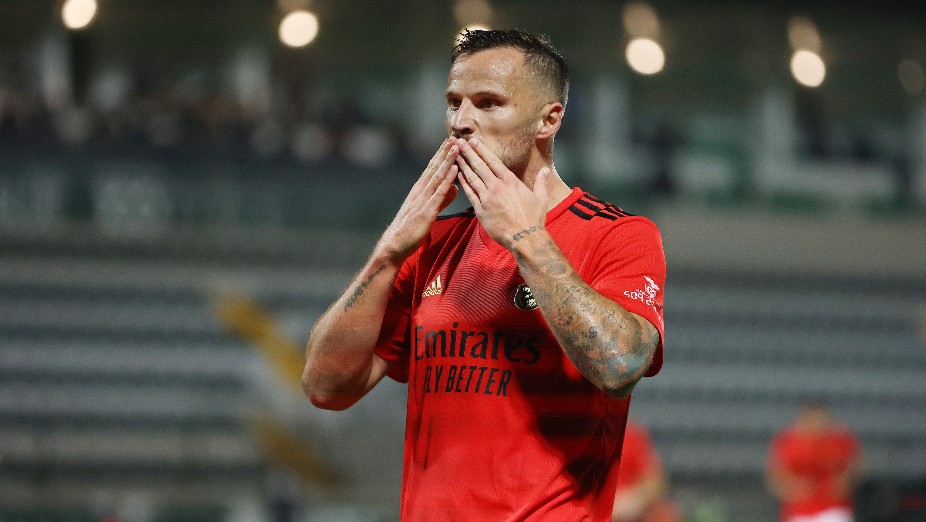 Seferovic Benfica
