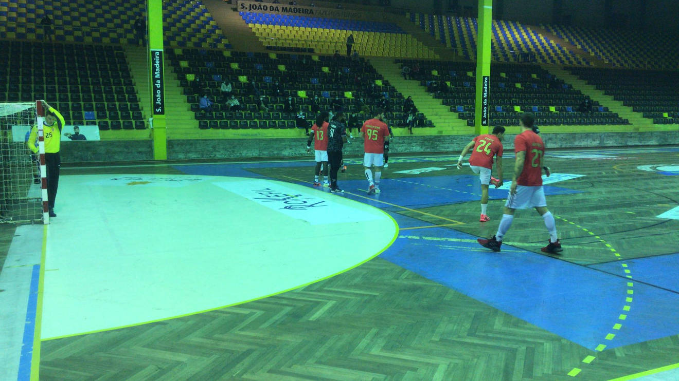 Sanjoanense-Benfica