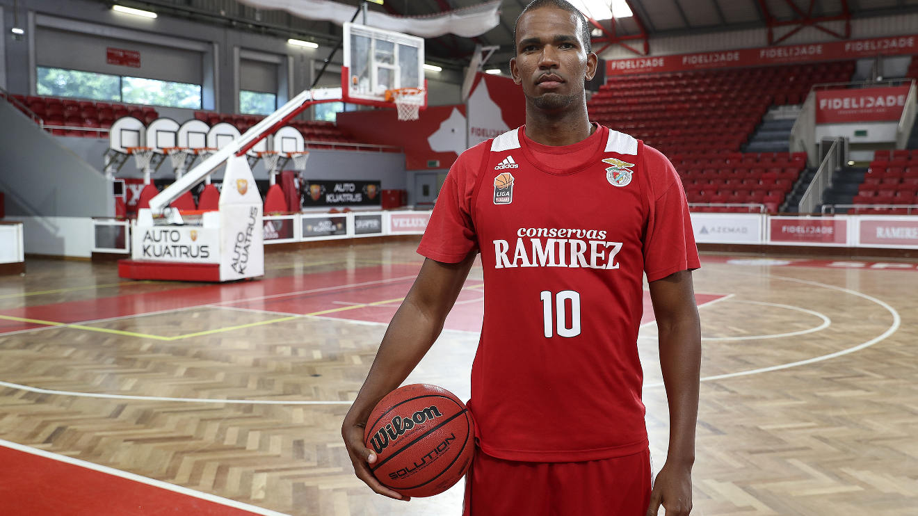 Benfica Fábio Lima Basquetebol