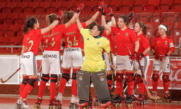 Equipa feminina de hóquei em patins