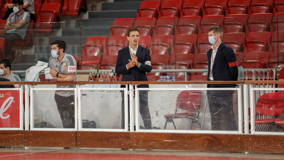 Jogo 1 Quartos de final Benfica-Oliveirense Hóquei em Patins