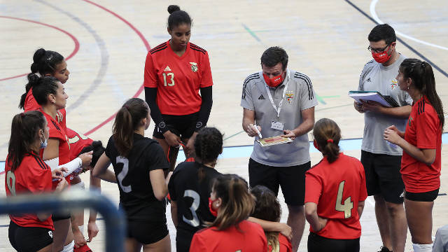 Voleibol feminino 1.ª jornada