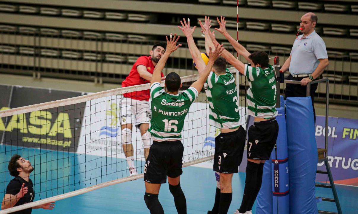 Dérbi em Voleibol