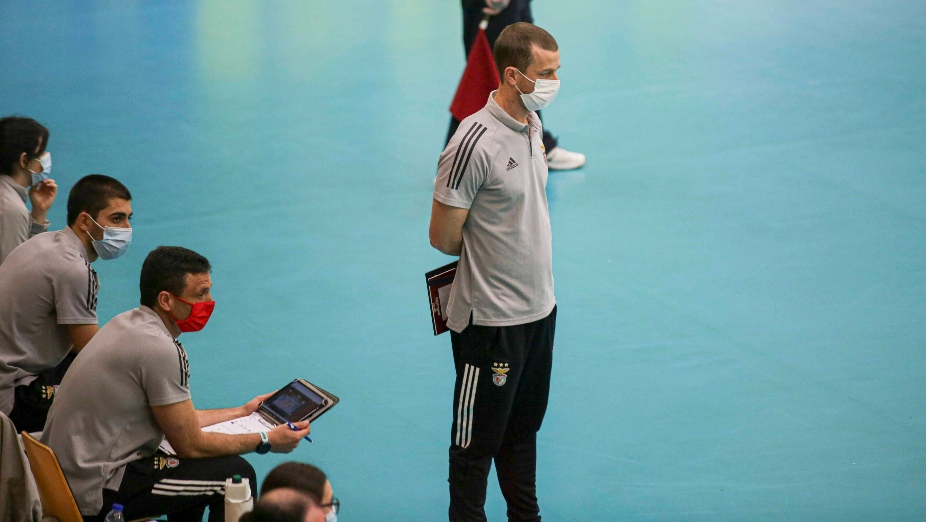 Dérbi em Voleibol