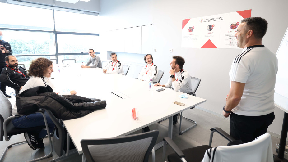 Encontro de treinadores no Benfica Campus