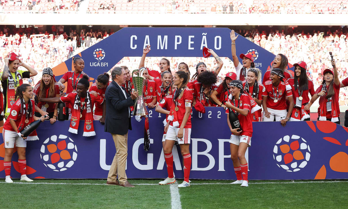 Equipa feminina de futebol do Benfica