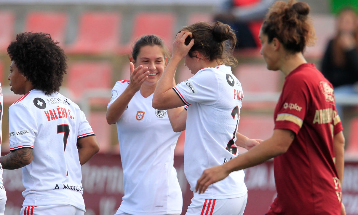Equipa feminina de futebol do Benfica