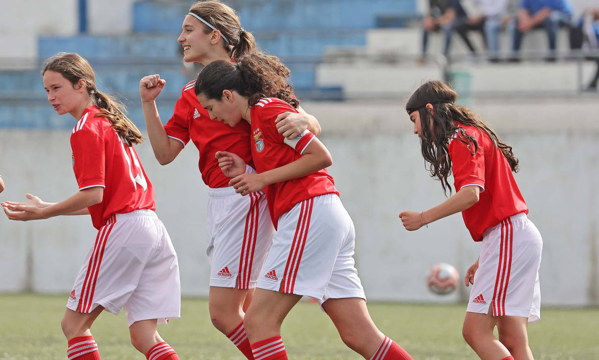 Equipa feminina de futebol Sub-17 do Benfica