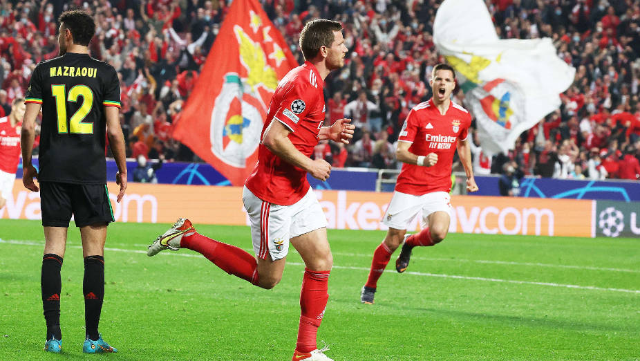 Benfica-Ajax 1.ª mão oitavos final Champions