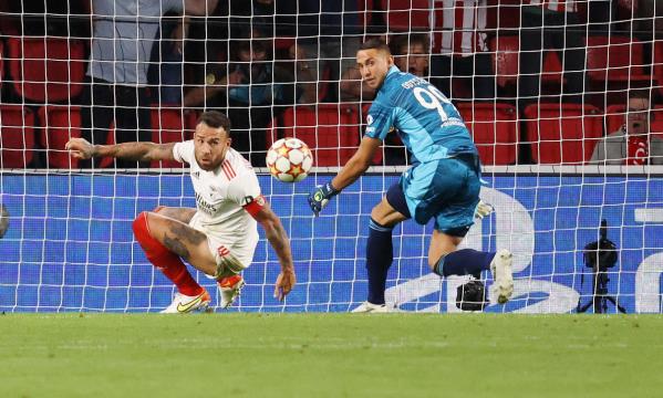 Otamendi