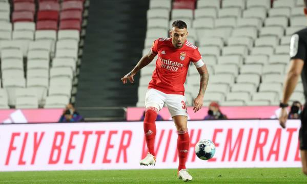 Otamendi