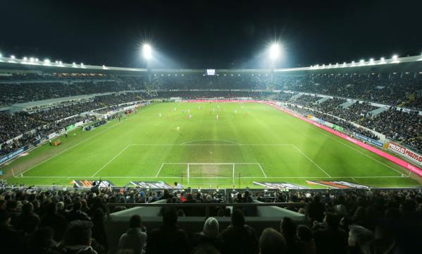 Est&#225;dio D. Afonso Henriques