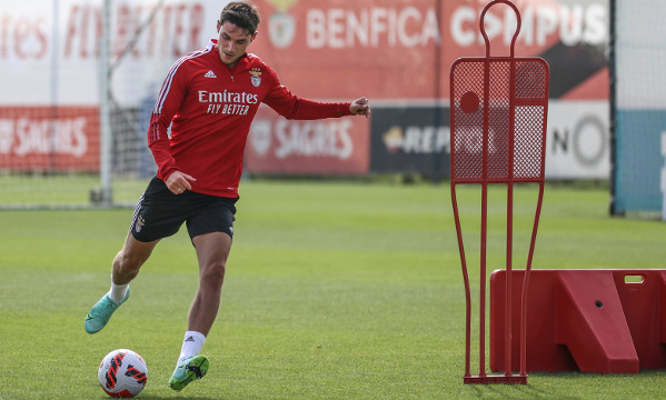 Estoril vs benfica u23