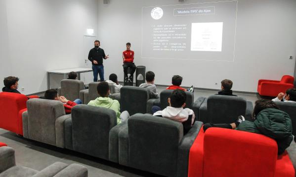 A&#231;&#227;o de forma&#231;&#227;o &quot;&#201;tica e Valores no Desporto&quot;
