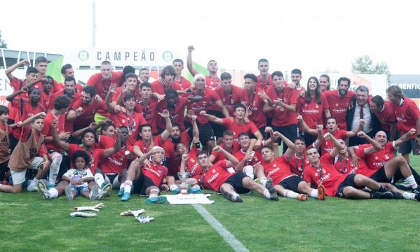 Festejos dos Juniores do Benfica