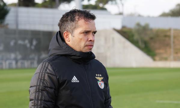Lu&#237;s Castro