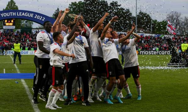 Festa do Benfica pela conquista da Youth League