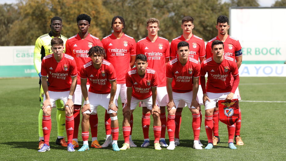 Benfica no dérbi dos quartos de final da Youth League