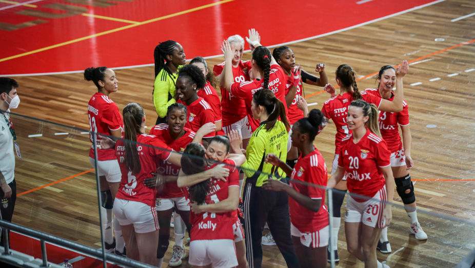 Equipa feminina de andebol