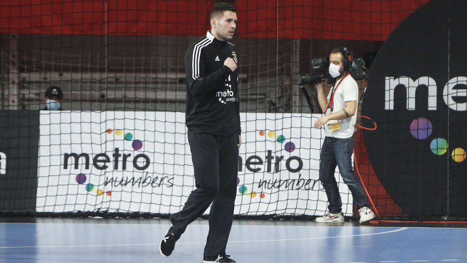 Clássico de andebol