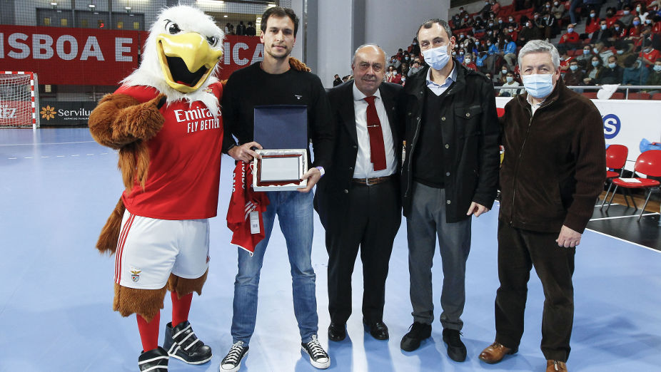 Clássico de andebol