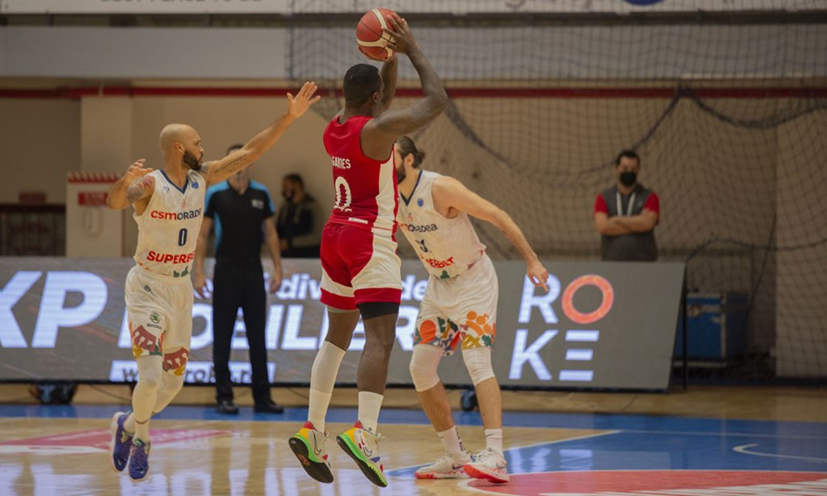 Oradea-Benfica